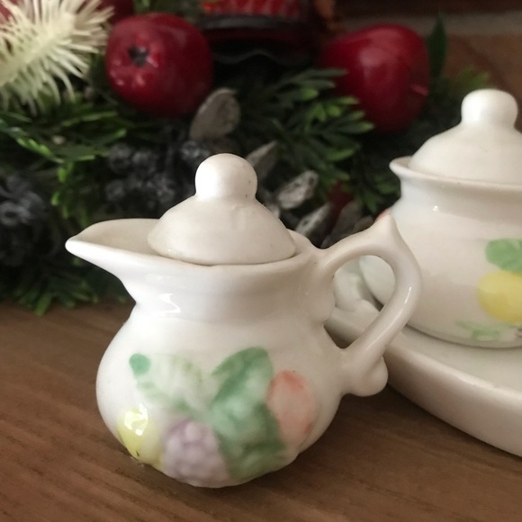 Rare Vintage 1960’s Victorian Swiss Rose Tea Set - Picture 5 of 7